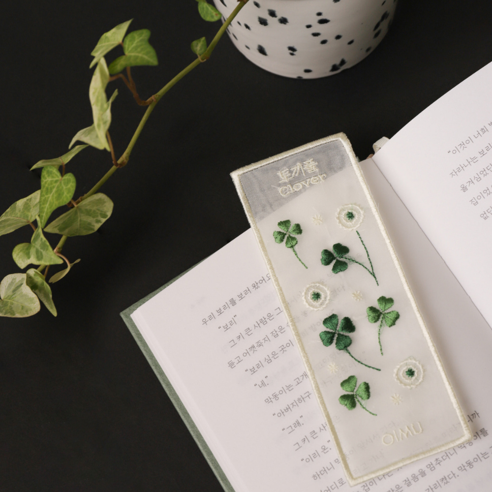 Plant Collecting Bookmark - Clover