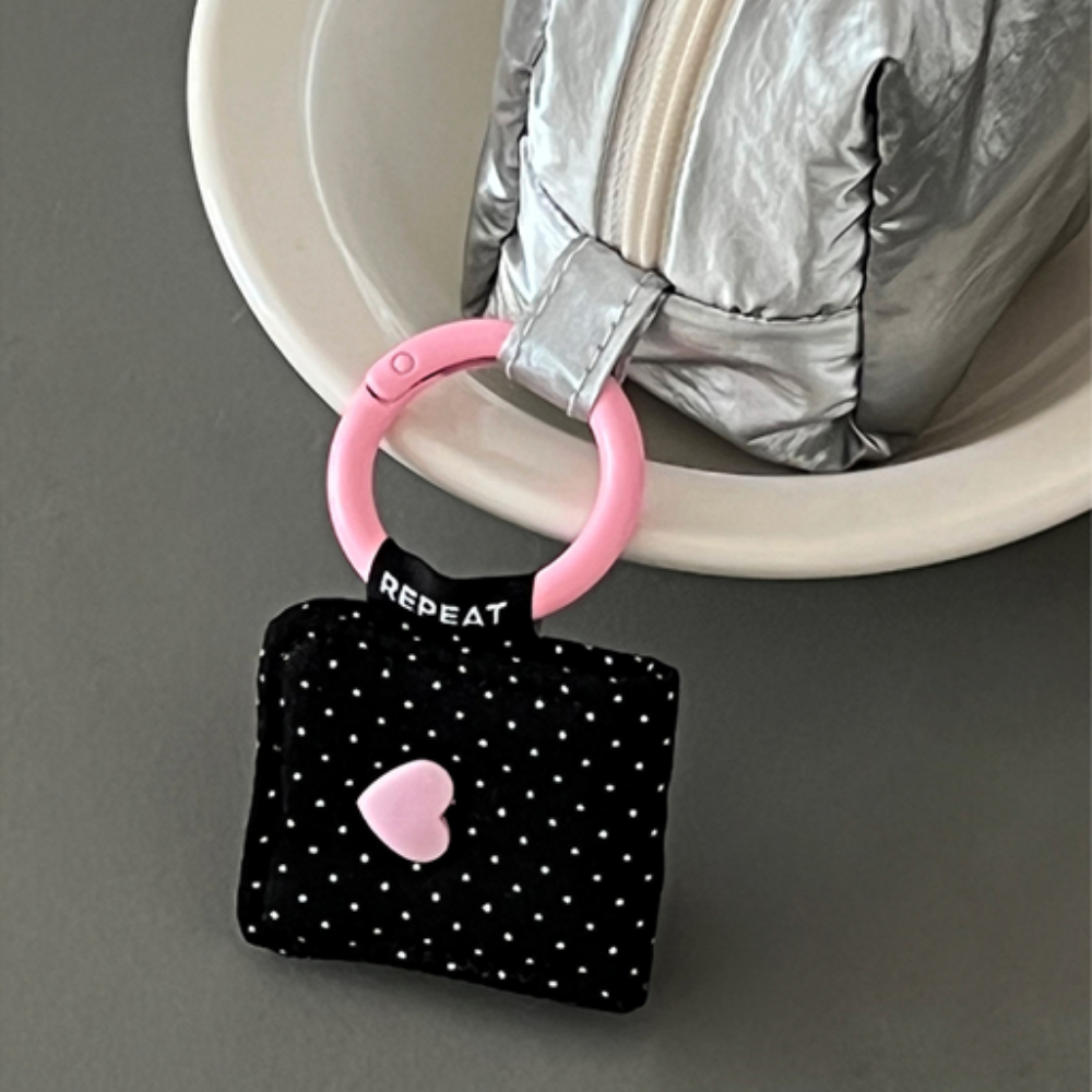 Coco Charging Cable Holder - Dotted Black