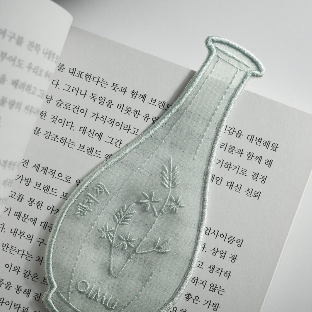 Colour Shape Bookmark - White Porcelain